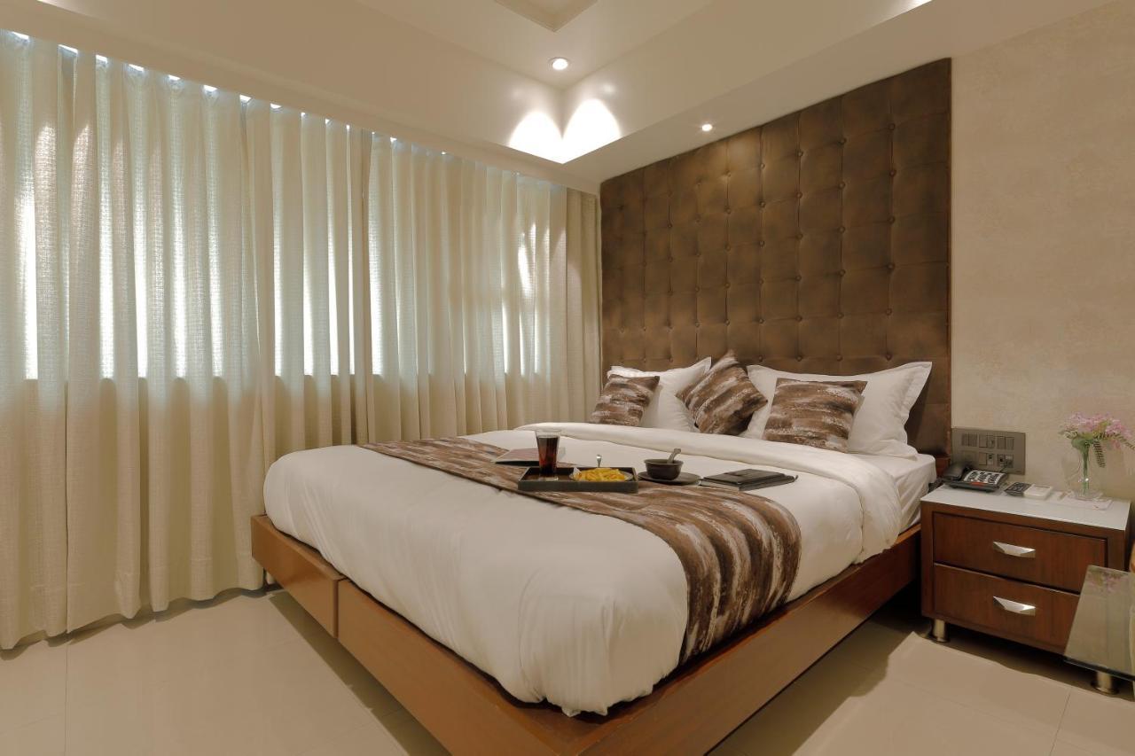 Hotel Ariana Residency Mumbai Exterior photo